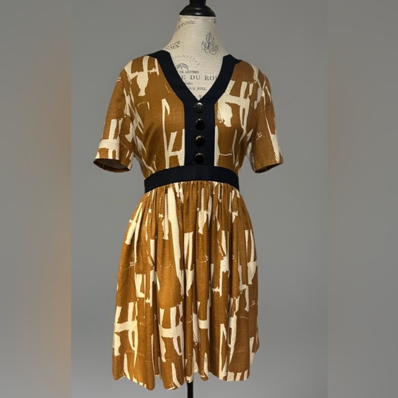 Orla Kiely Dresses & Skirts - Orla Kiely Women's Midi Dress UK 14 USA 10 100% Silk V Neck Buttons New